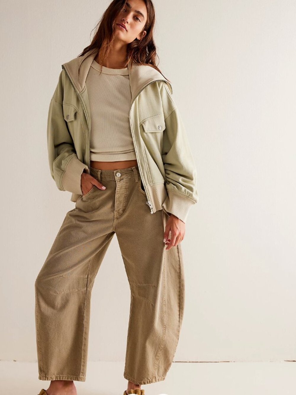We The Free Good Luck Mid-Rise Barrel Jeans in Taupe